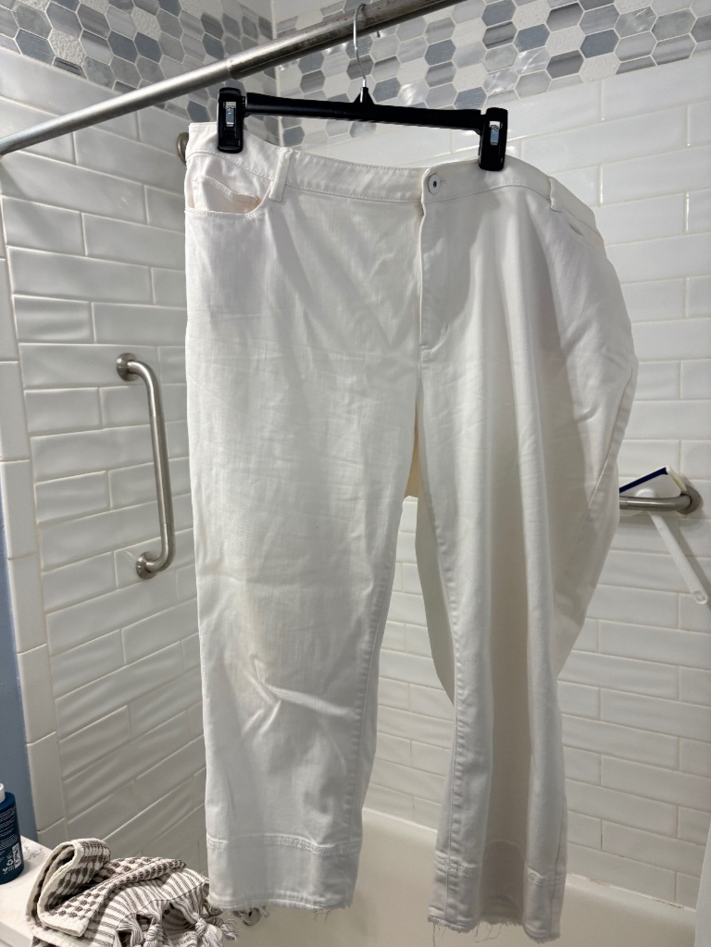 White cropped jeans JJill